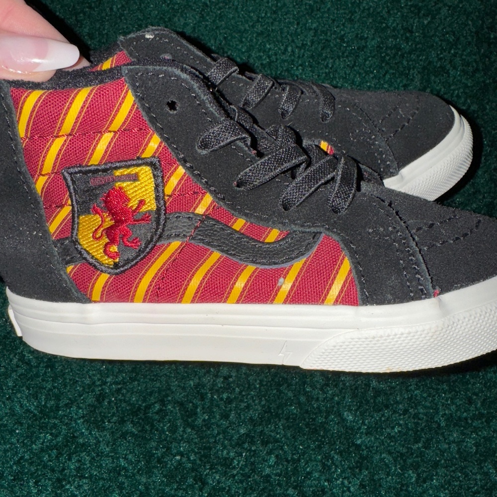 Harry Potter toddler vans 7.5